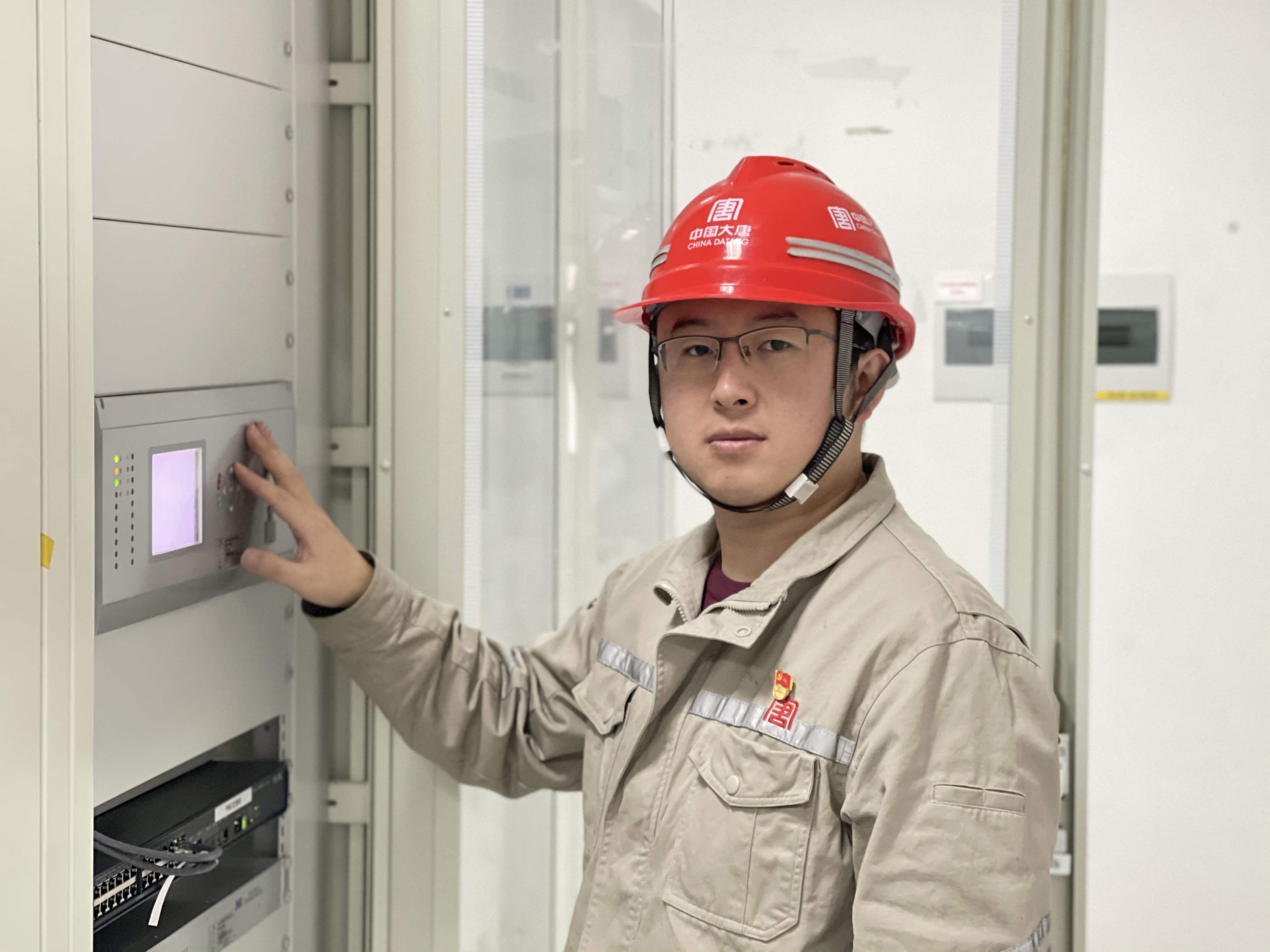 1706780207382016895.jpg 大唐东疆新能源公司十三师区域运维中心主任付丹.jpg